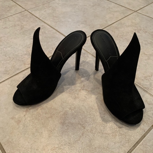 COPY - Kendall + Kylie Black Slip On Heel - Picture 1 of 4